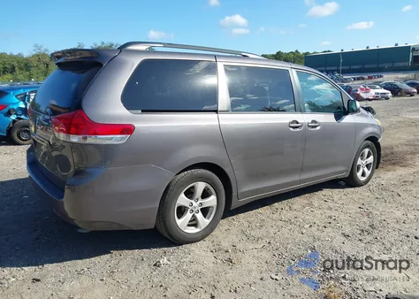 2013 Toyota Sienna Le V6 8 Passenger из США, поврежденный, VIN 5TDKK3DC5DS364054